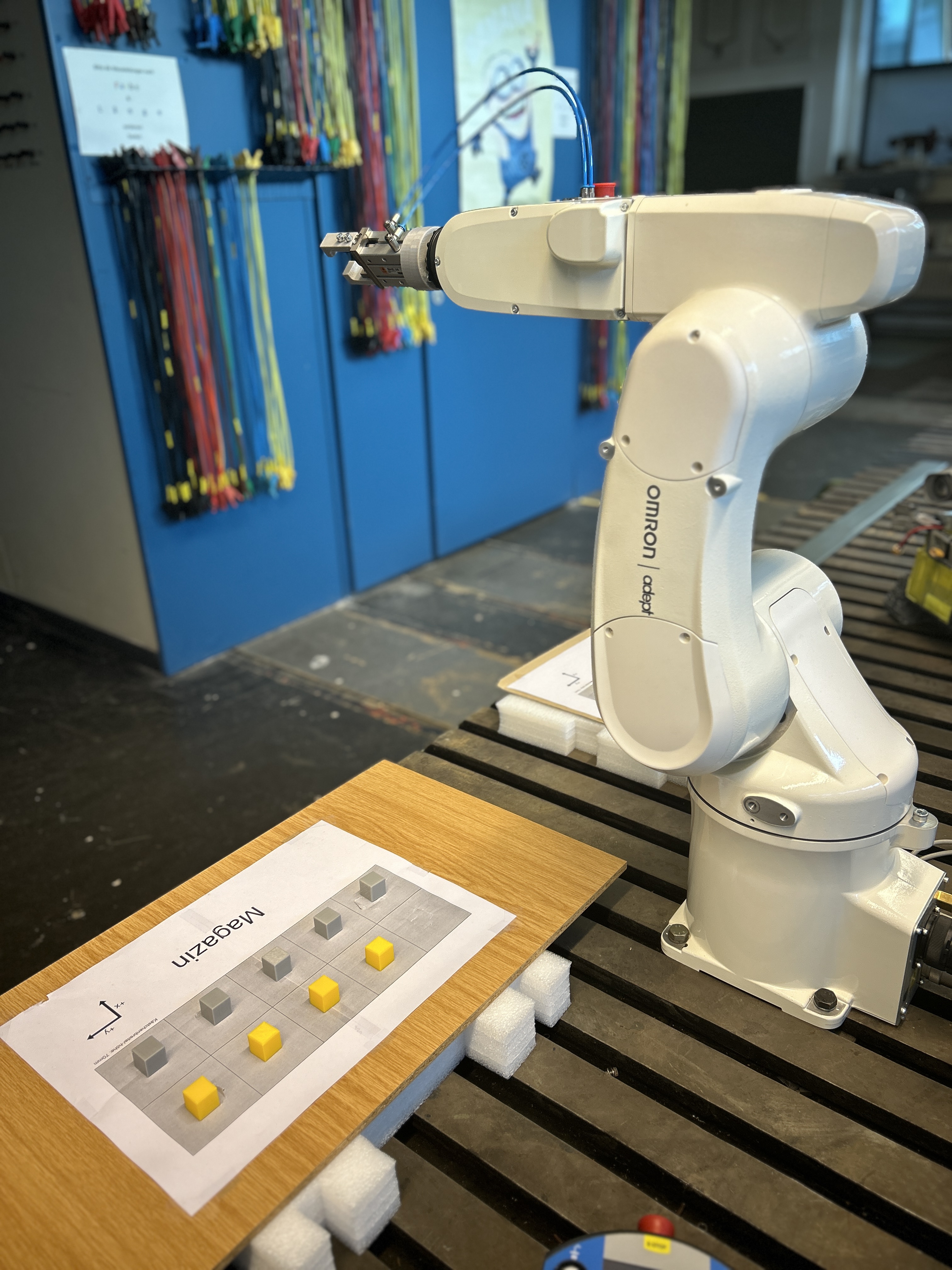 8. April 2026 // Hagen // Robotik: Steuerung und Programmierung von Robotern für Industrie und Medizin